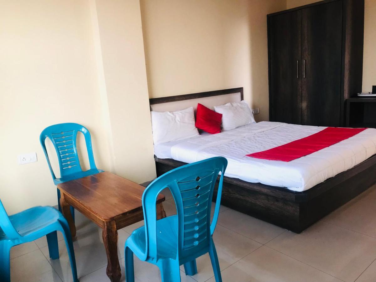 Staymaker Prakash International Gonikoppal Экстерьер фото